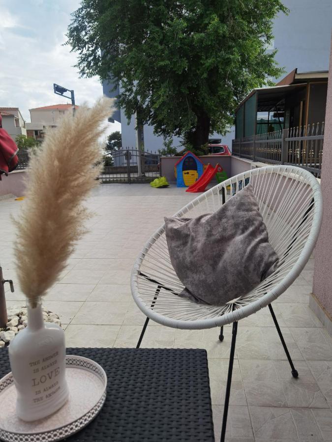 Ferienwohnung Nessa & Meli Makarska Exterior foto